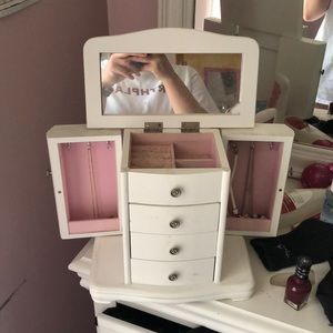 Jewelry box a little damaged